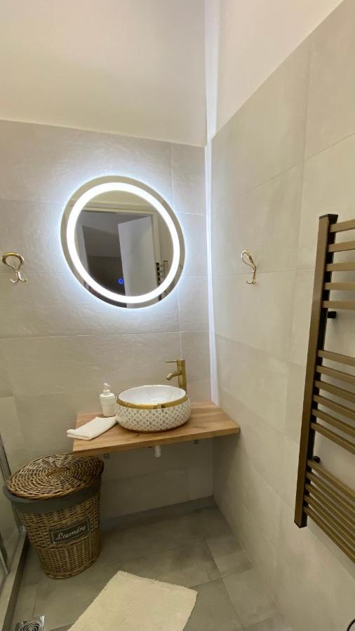 Patras Golden Suite 外观 照片
