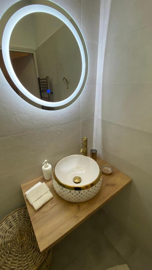Patras Golden Suite 外观 照片